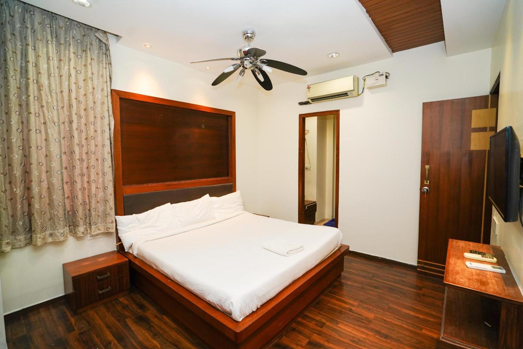 Golden Villa - Duplex House With Private Theater - Near To Alipiri And Bhudevi Ttd Ticket Counter And Kapilateertham Tirupati Dış mekan fotoğraf