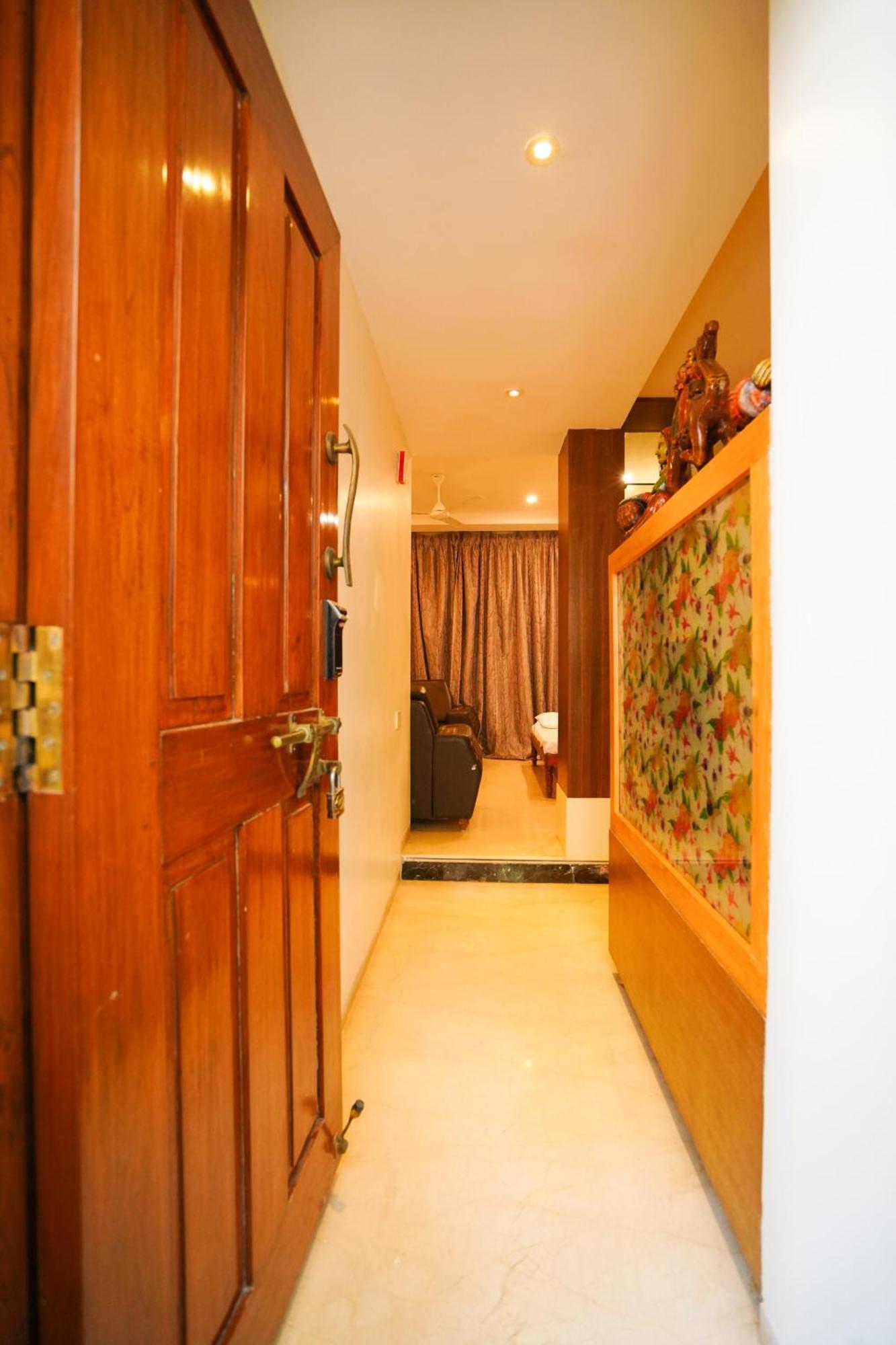Golden Villa - Duplex House With Private Theater - Near To Alipiri And Bhudevi Ttd Ticket Counter And Kapilateertham Tirupati Dış mekan fotoğraf