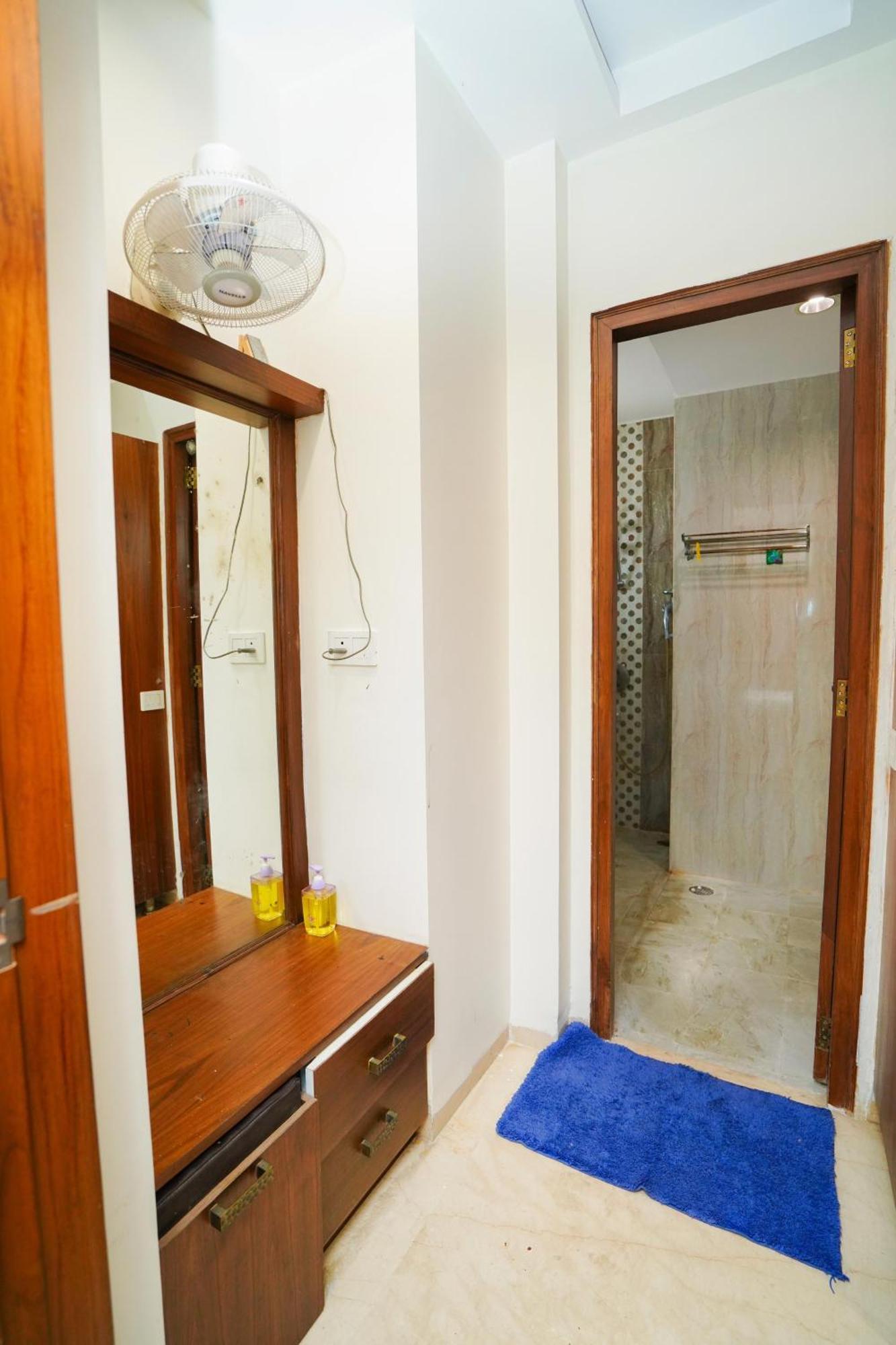 Golden Villa - Duplex House With Private Theater - Near To Alipiri And Bhudevi Ttd Ticket Counter And Kapilateertham Tirupati Dış mekan fotoğraf
